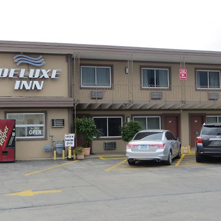 Deluxe Inn/Extended Stay - Council Bluffs Carter Lake Bagian luar foto